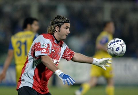 护筐蓝领溢 护筐蓝领溢